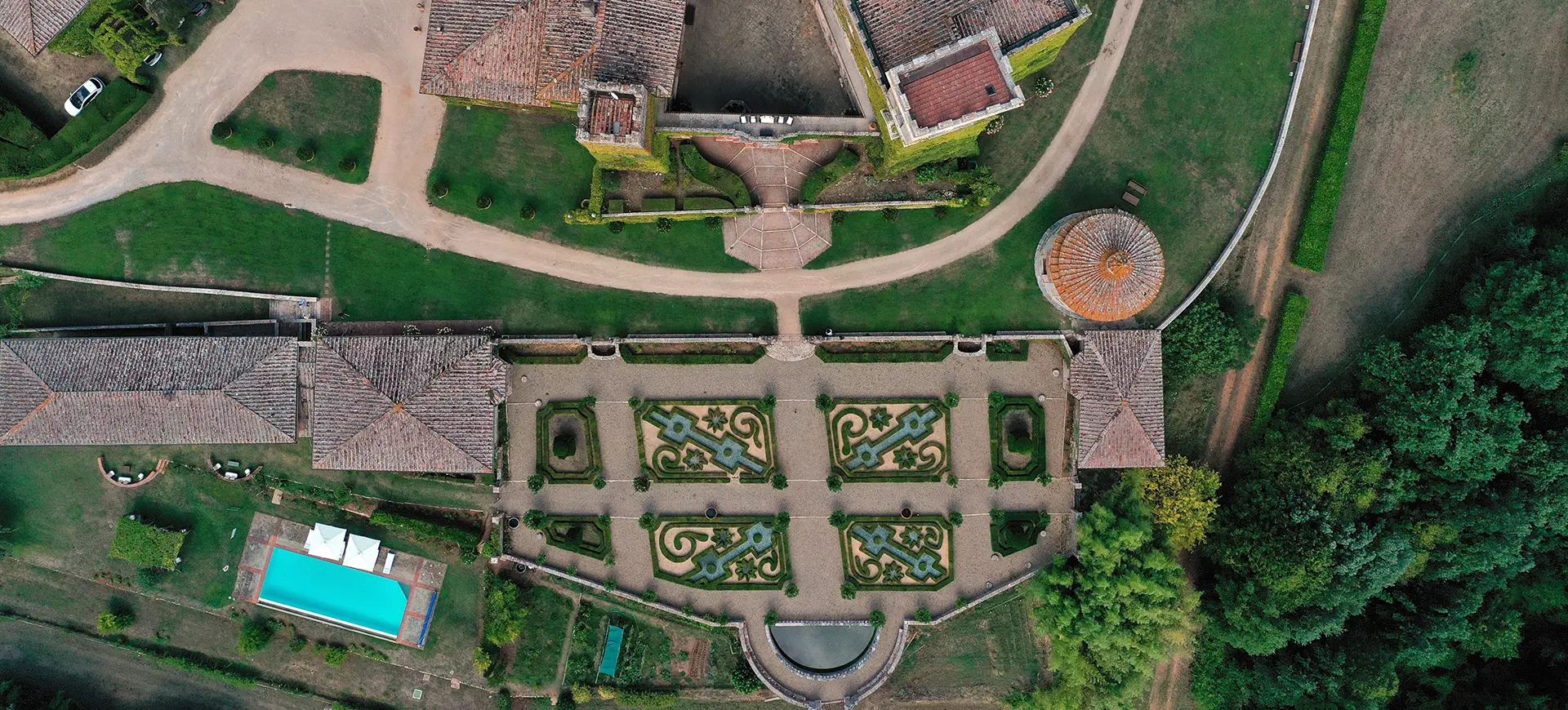 Camminare nella bellezza: visite al parco del castello