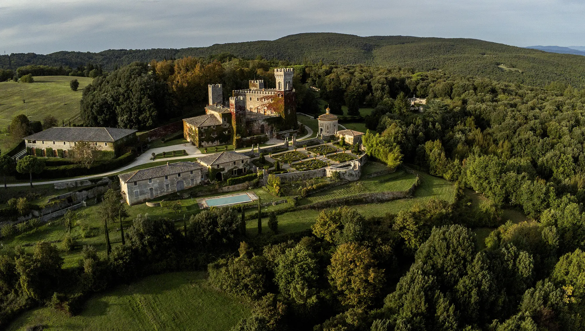 Camminare nella bellezza: visite al parco del castello